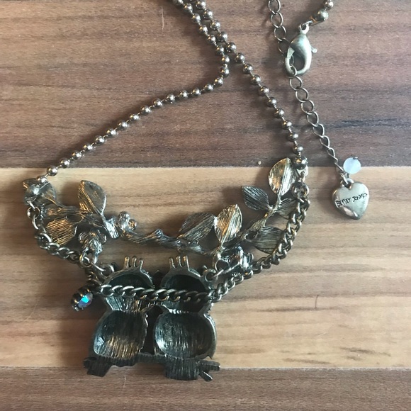 Betsey Johnson Owl Necklace - Picture 3 of 3